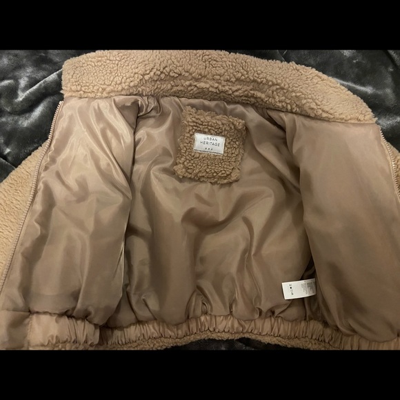 Cropped Jacket - Picture 3 of 3